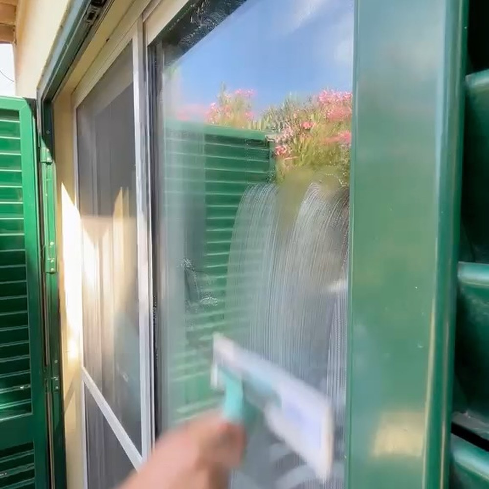Algarve Cleaning Crew work